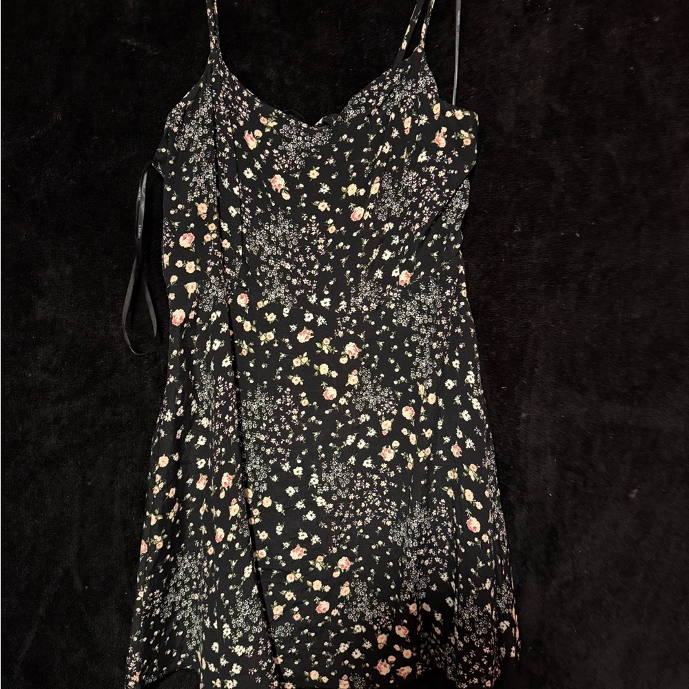Forever 21 Black Floral Dress